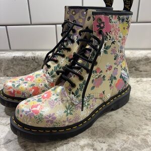Dr. Martens Air Wair 1460 8 Eye Boot Floral Mashup